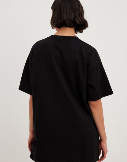Women Oversized Front Logo Graphic Printed Black Tshirt